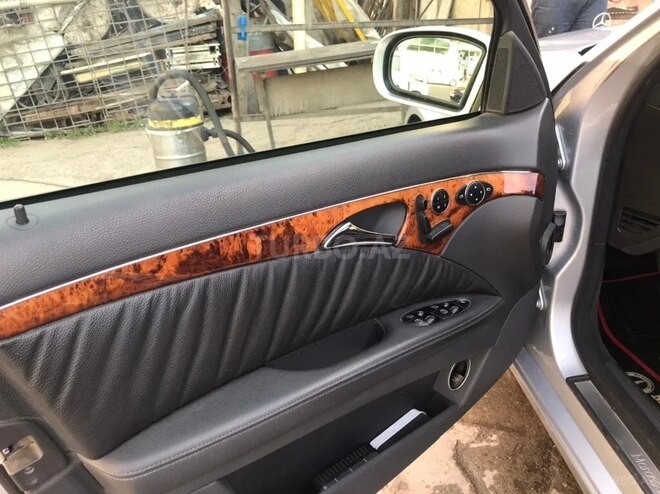 Mercedes E 250 2005, 175,174 km - 3.5 l - Bakı
