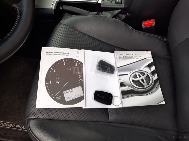Toyota Prado 2018, 99,000 km - 3.0 l - Bakı