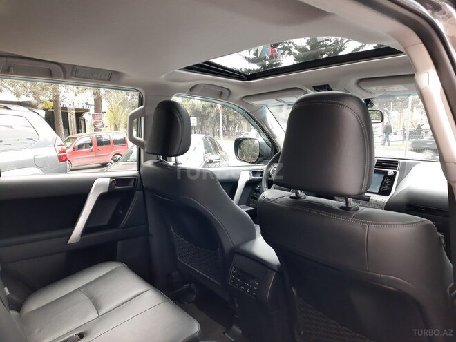 Toyota Prado 2018, 99,000 km - 3.0 l - Bakı