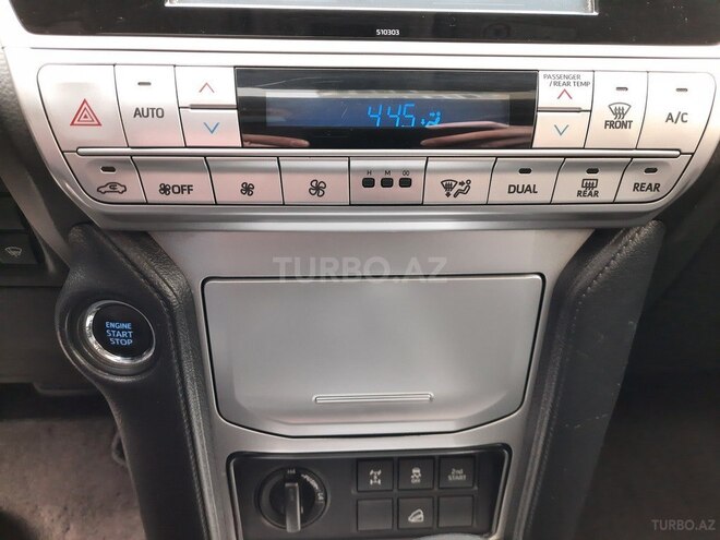 Toyota Prado 2018, 99,000 km - 3.0 l - Bakı