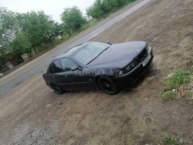 BMW 540 2001, 270,000 km - 4.4 l - Cəlilabad