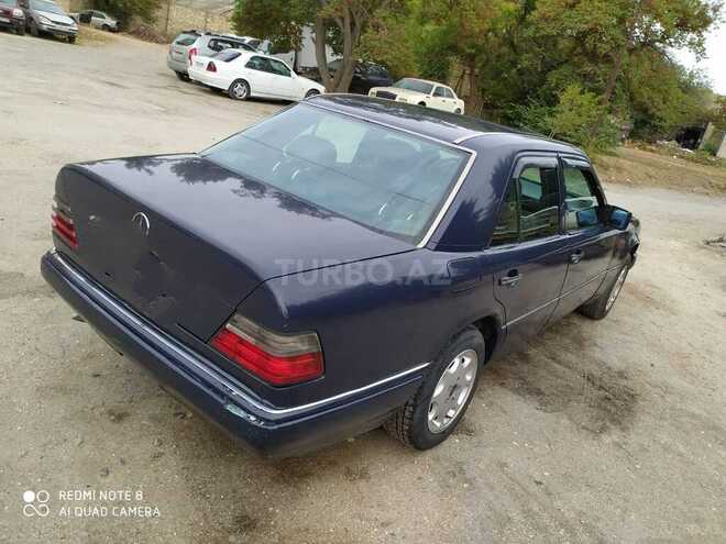 Mercedes E 200 1994, 675,000 km - 2.0 l - Bakı