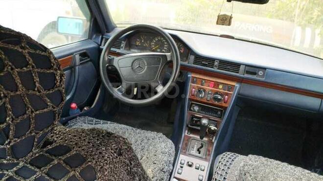 Mercedes E 200 1994, 675,000 km - 2.0 l - Bakı