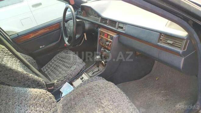 Mercedes E 200 1994, 675,000 km - 2.0 l - Bakı