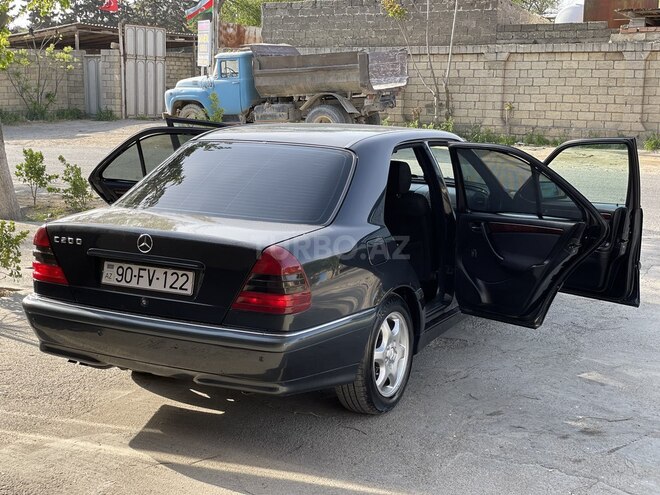 Mercedes C 200 1999, 305,000 km - 2.0 l - Bakı
