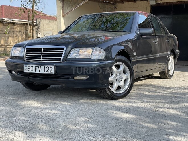 Mercedes C 200 1999, 305,000 km - 2.0 l - Bakı