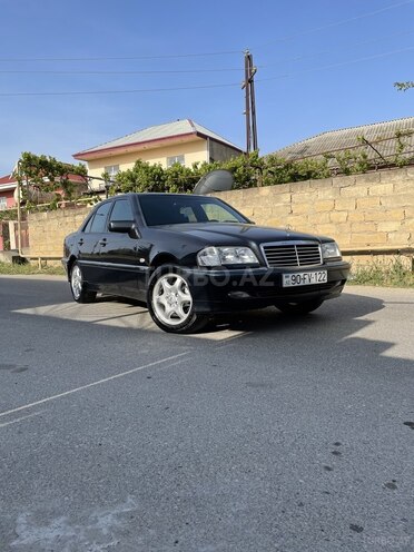 Mercedes C 200 1999, 305,000 km - 2.0 l - Bakı