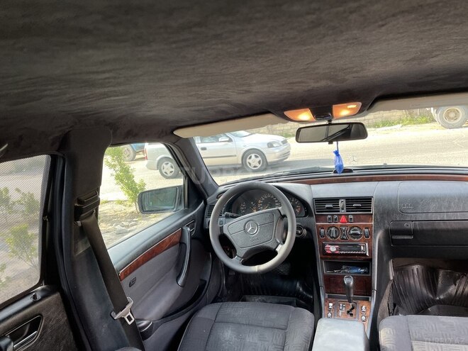 Mercedes C 200 1999, 305,000 km - 2.0 l - Bakı
