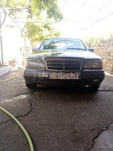 Mercedes C 200 1995, 680,000 km - 2.0 l - Bakı