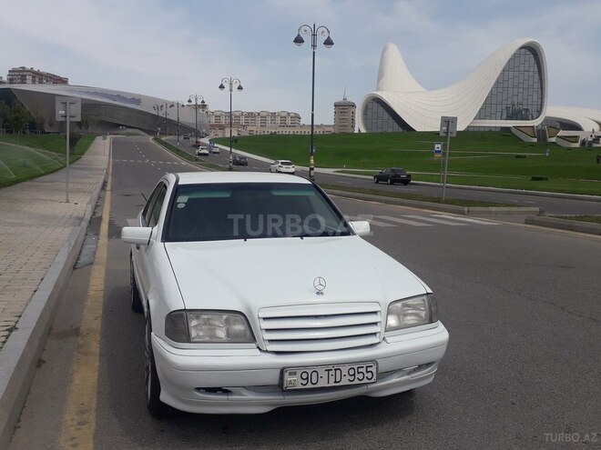 Mercedes C 220 1993, 358,000 km - 2.2 l - Bakı