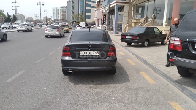 Opel Vectra 1995, 987,654 km - 2.0 l - Bakı