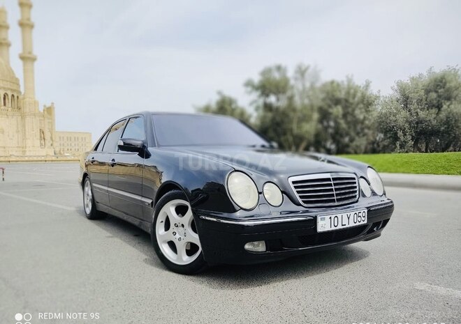 Mercedes E 240 2000, 367,000 km - 2.4 l - Bakı