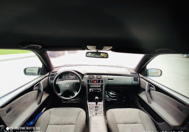 Mercedes E 240 2000, 367,000 km - 2.4 l - Bakı