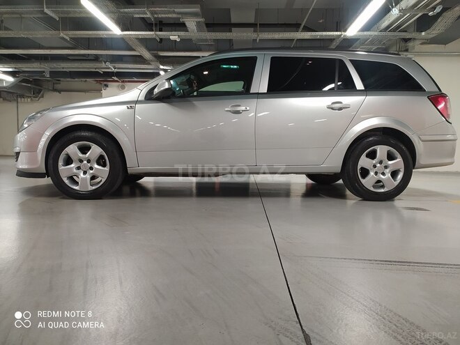 Opel Astra 2006, 270,000 km - 1.3 l - Gəncə