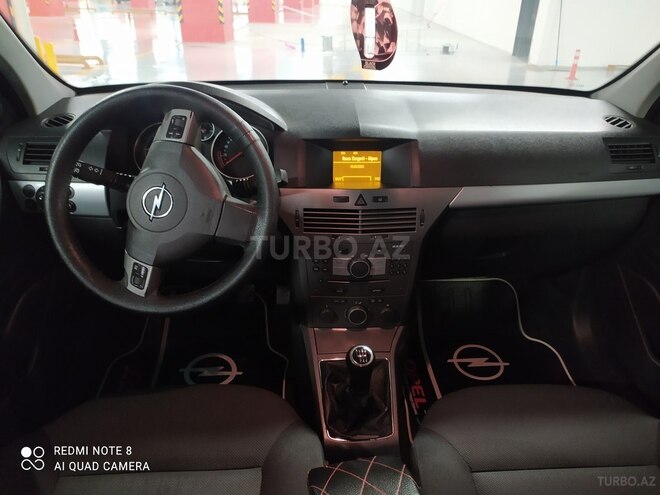 Opel Astra 2006, 270,000 km - 1.3 l - Gəncə