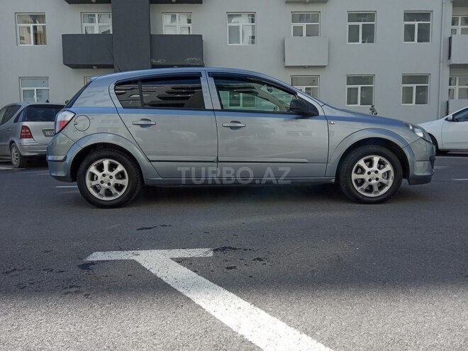 Opel Astra 2006, 140,000 km - 1.4 l - Bakı