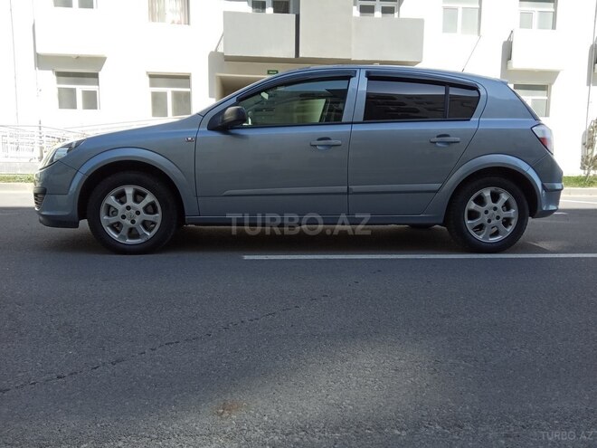 Opel Astra 2006, 140,000 km - 1.4 l - Bakı