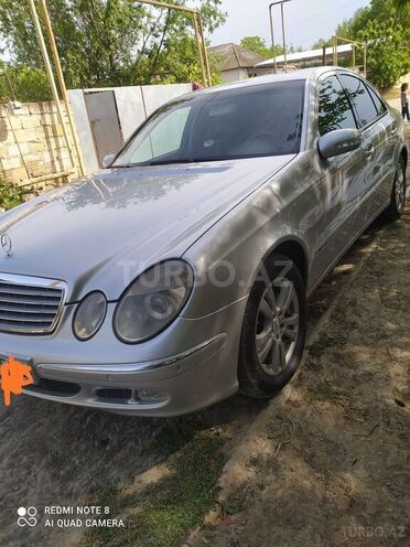 Mercedes E 270 2002, 280,397 km - 2.7 l - Salyan