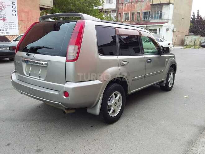 Nissan X-Trail 2003, 252,000 km - 2.0 l - Bakı