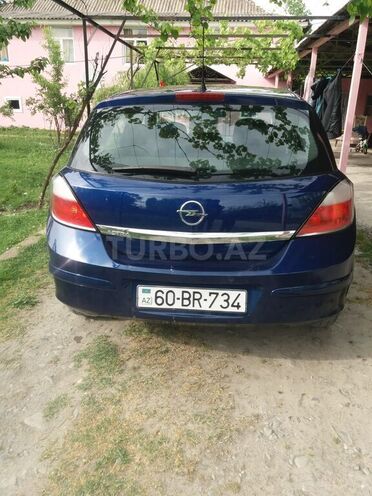 Opel Astra 2004, 210,000 km - 1.4 л - Qəbələ