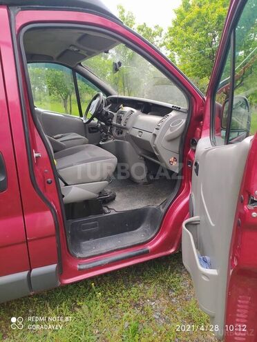 Opel Vivaro 2007, 407,000 km - 2.5 l - Balakən