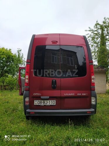 Opel Vivaro 2007, 407,000 km - 2.5 l - Balakən