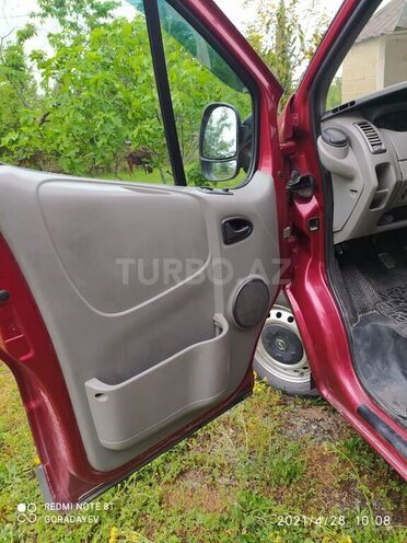 Opel Vivaro 2007, 407,000 km - 2.5 l - Balakən