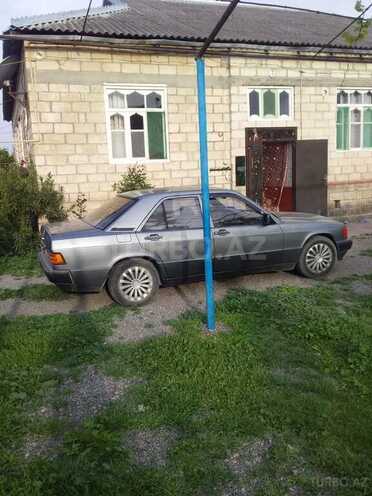 Mercedes 190 1991, 142,223 km - 2.0 l - Bərdə