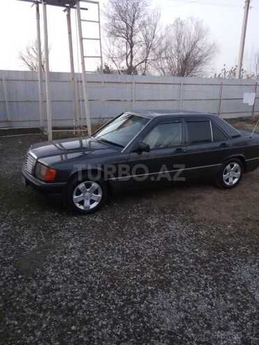 Mercedes 190 1991, 276,000 km - 2.0 л - Ucar