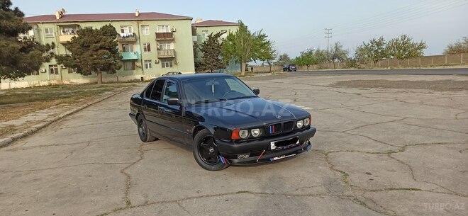 BMW 525 1995, 370,000 km - 2.5 л - Bakı