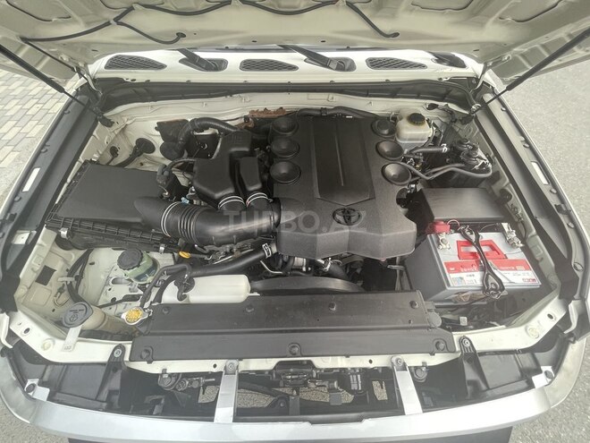 Toyota FJ Cruiser 2014, 88,000 km - 4.0 л - Bakı