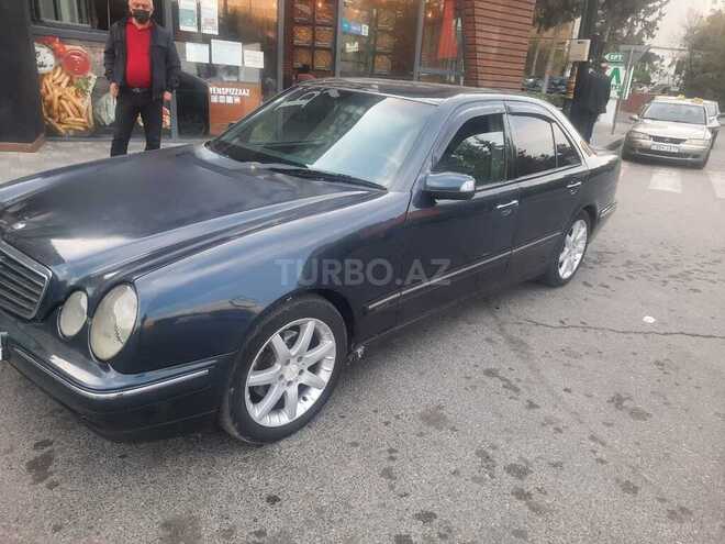 Mercedes E 270 2000, 372,300 km - 2.7 л - Sumqayıt