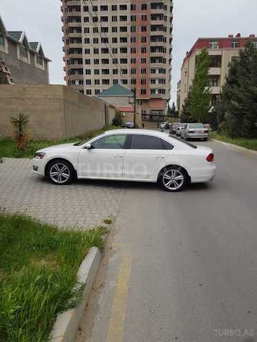 Volkswagen Passat 2013, 160,000 km - 1.8 l - Bakı