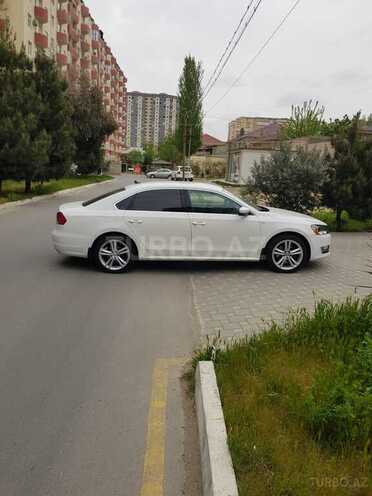 Volkswagen Passat 2013, 160,000 km - 1.8 l - Bakı