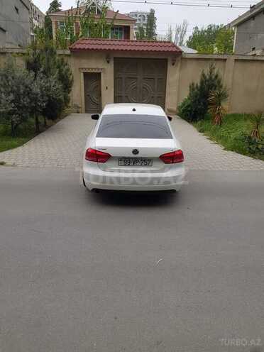 Volkswagen Passat 2013, 160,000 km - 1.8 l - Bakı
