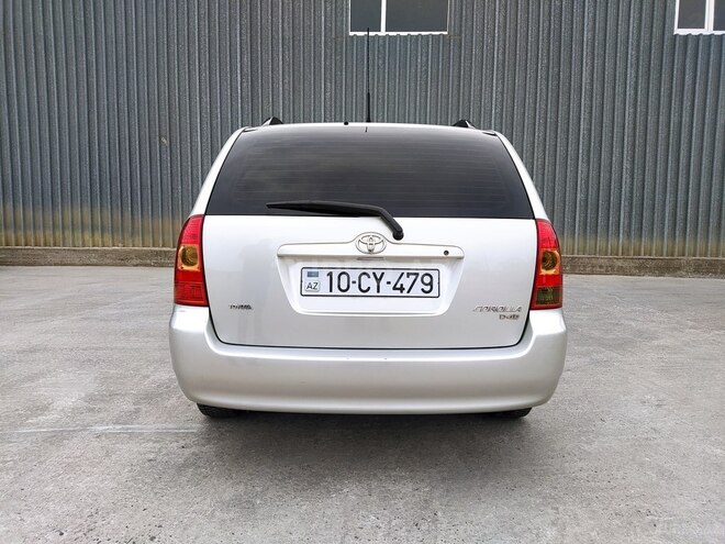 Toyota Corolla 2005, 281,182 km - 1.4 l - Bakı