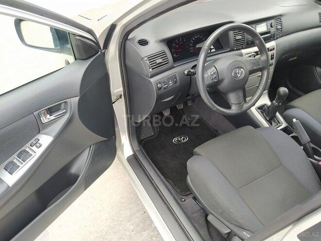 Toyota Corolla 2005, 281,182 km - 1.4 l - Bakı