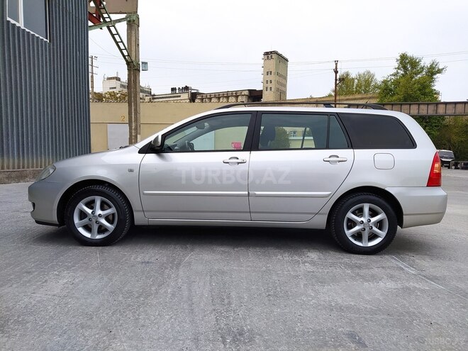 Toyota Corolla 2005, 281,182 km - 1.4 l - Bakı