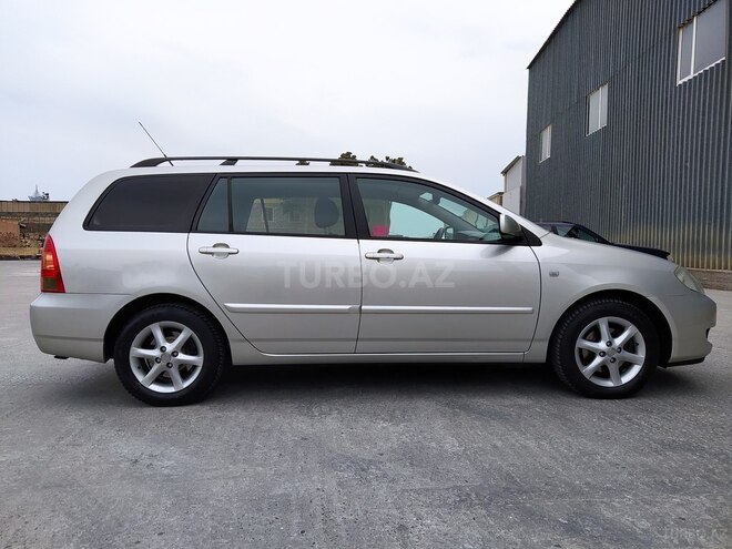 Toyota Corolla 2005, 281,182 km - 1.4 l - Bakı