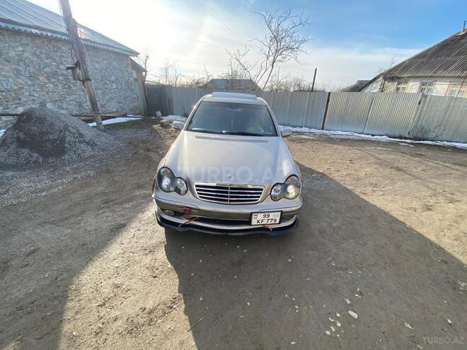 Mercedes C 230 2006, 370,000 km - 2.5 л - Bakı