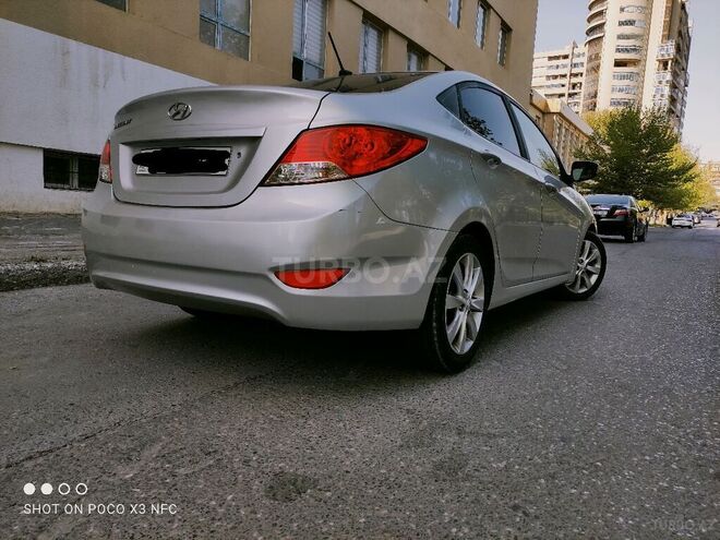 Hyundai Accent 2011, 105,000 km - 1.6 l - Bakı