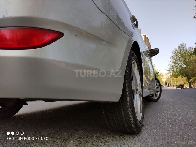 Hyundai Accent 2011, 105,000 km - 1.6 l - Bakı