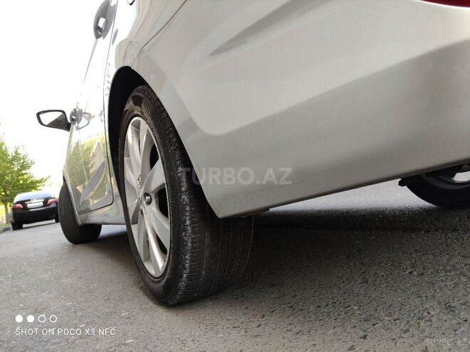 Hyundai Accent 2011, 105,000 km - 1.6 l - Bakı