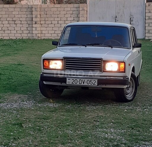 LADA (VAZ) 2107 2006, 137,000 km - 1.5 l - Ucar
