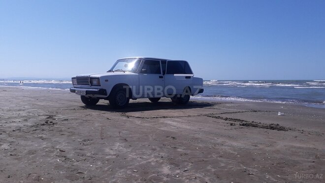 LADA (VAZ) 2107 2006, 137,000 km - 1.5 l - Ucar