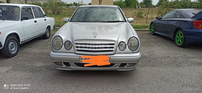 Mercedes E 240 1998, 399,000 km - 2.4 l - Sumqayıt