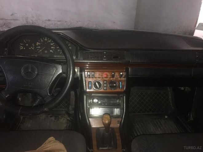 Mercedes E 200 1994, 891,000 km - 2.0 l - Bakı