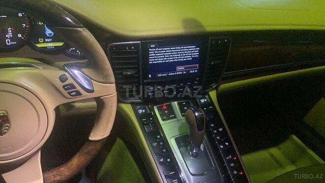 Porsche Panamera 4S 2011, 98,000 km - 4.8 l - Bakı