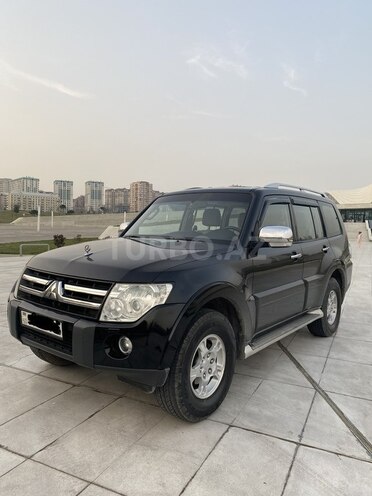 Mitsubishi Pajero 2007, 180,000 km - 3.0 l - Bakı