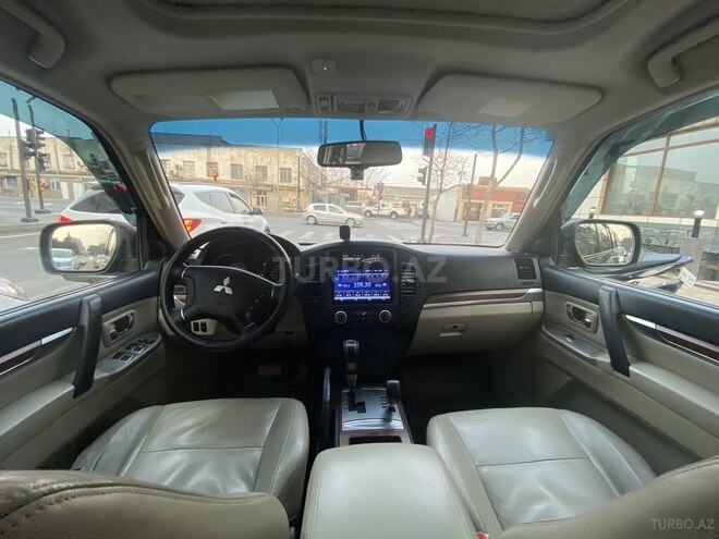 Mitsubishi Pajero 2007, 180,000 km - 3.0 l - Bakı